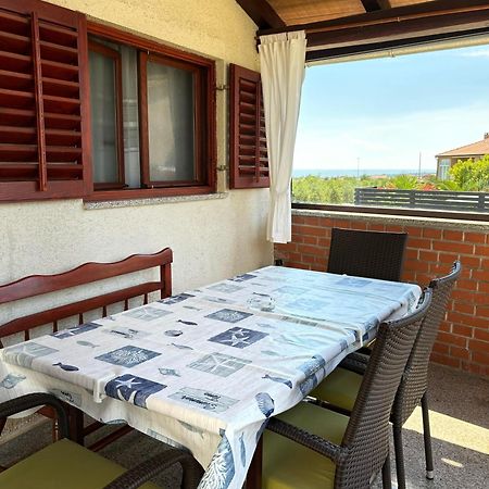 Apartment Samanta Novigrad  Екстер'єр фото