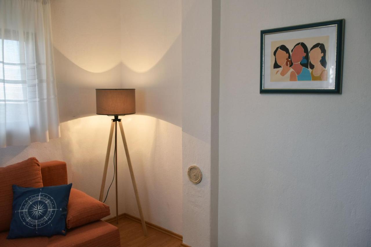 Apartment Samanta Novigrad  Екстер'єр фото